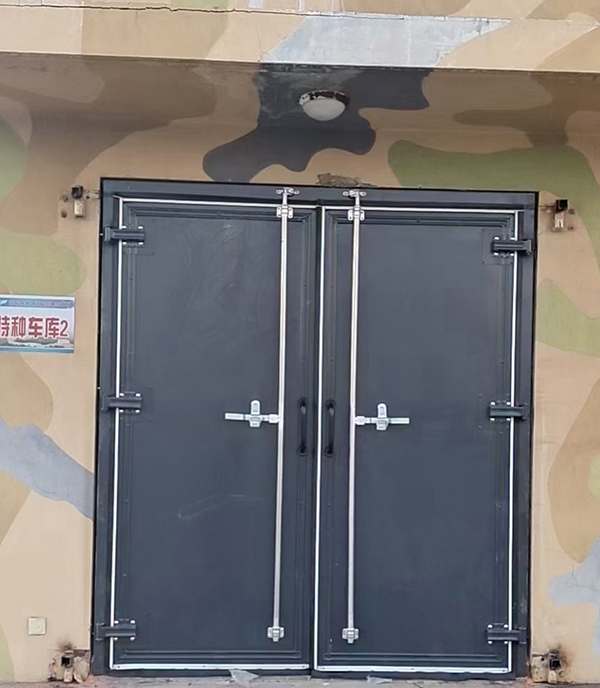 石河子乡工业平开门