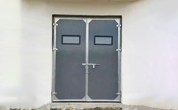 石河子乡工业门在高温作业区域的运行表现